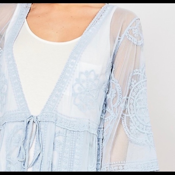 Welcome to my closet! - Picture 4 of 4